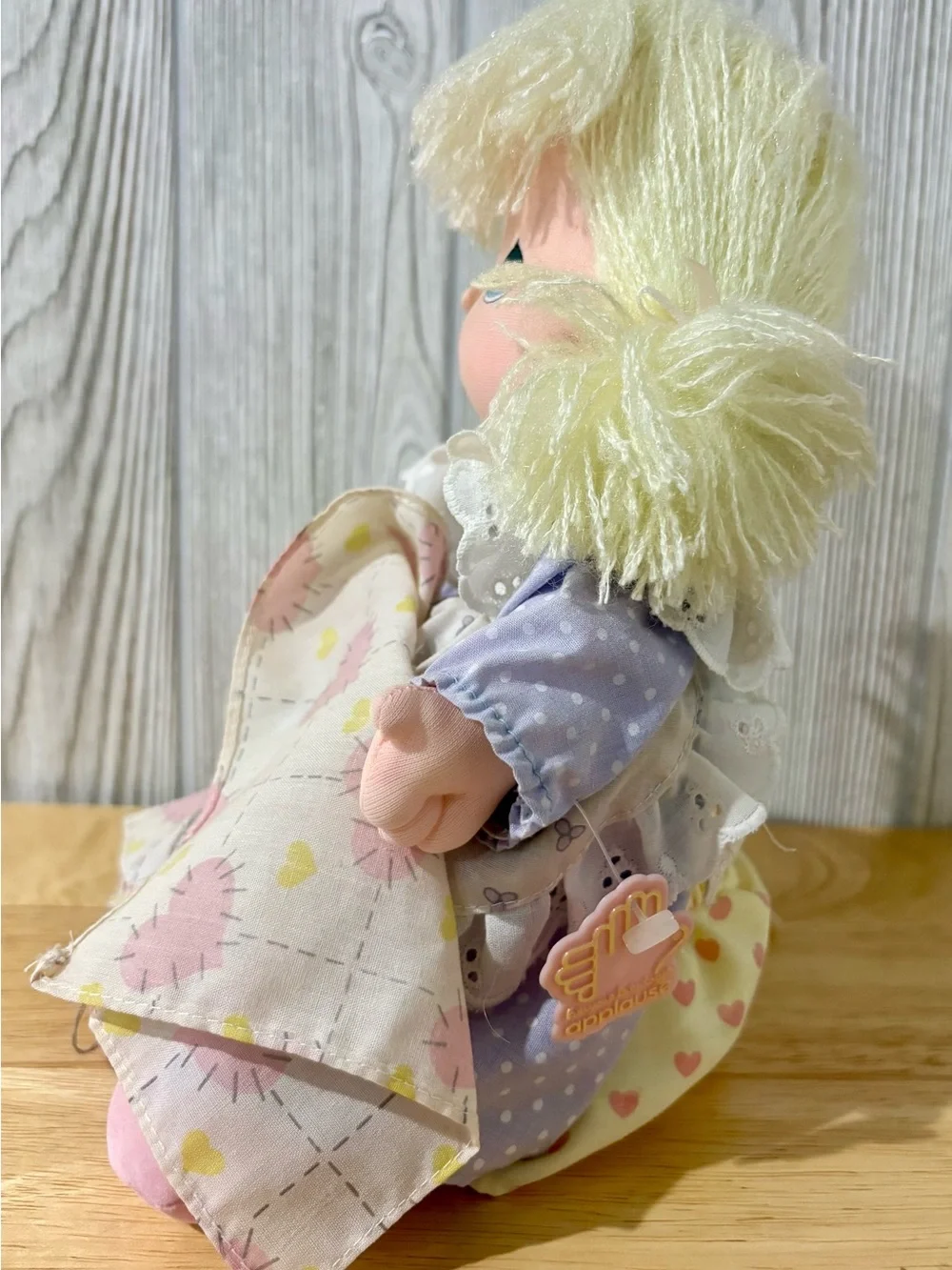 Vintage 1989 Precious Moments Applause Doll 16622 Quilt Sewing+Gift of Love Book